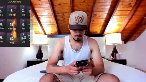 Snapshot of sebastian_berne chatting on 19, 11, 2025 Sebastian Berne online show from 19, 11, 2025