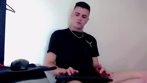 Sebastian online show from 30, 11, 2025