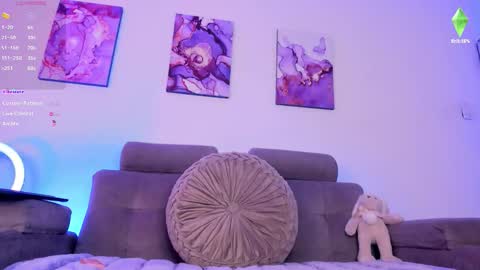     .  INDEPENDENT MODEL online show from 22, 3, 2026