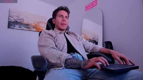 Lucian Sinclair online show from 18, 1, 2025