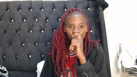 Snapshot of sebatrishaa chatting on 12, 10, 2025 sebatrishaa online show from 12, 10, 2025