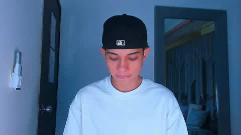 Sebastian online show from 11, 1, 2026