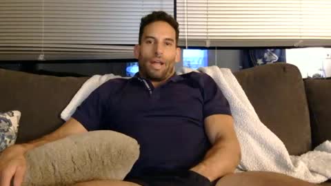 Sebastian Royce online show from 10, 7, 2026