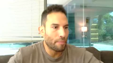 Sebastian Royce online show from 27, 7, 2026