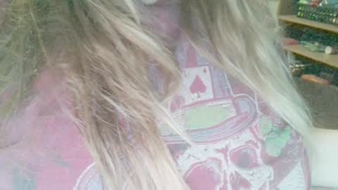 Sunny online show from 6, 2, 2025