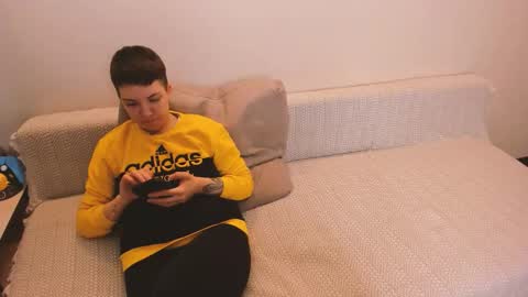 Amanda and  pair in a real life we love each other but can play with you online show from 4, 2, 2026