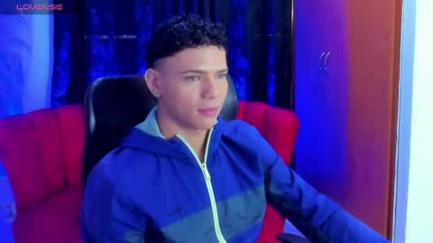 Snapshot of secret_justin chatting on 25, 11, 2025 JUSTIN online show from 25, 11, 2025