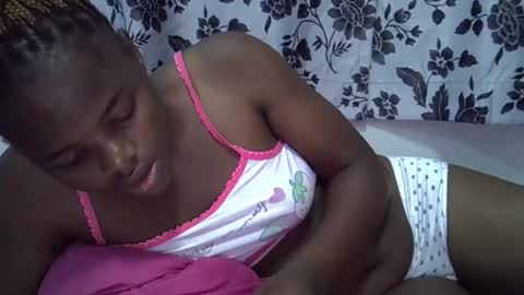 Snapshot of secret_seducer chatting on 10, 11, 2025 cruce online show from 10, 11, 2025