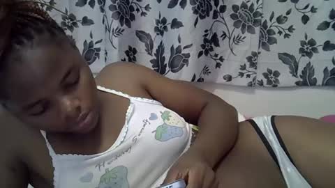 Snapshot of secret_seducer chatting on 23, 11, 2025 cruce online show from 23, 11, 2025