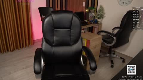 Snapshot of secretary_bj chatting on 15, 12, 2025 secretary_bj online show from 15, 12, 2025