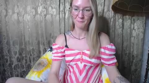 Snapshot of secretcandy222 chatting on 24, 1, 2025 secretcandy222 online show from 24, 1, 2025