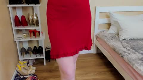 Snapshot of seductive_foxy_ chatting on 16, 3, 2026 seductive_foxy_ online show from 16, 3, 2026