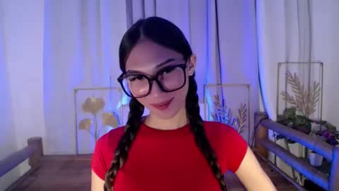 Snapshot of seductive_kimxxx chatting on 23, 4, 2026 your miss universe kim online show from 23, 4, 2026