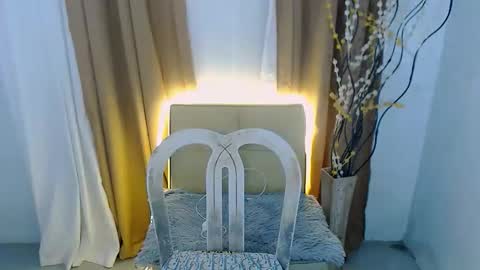 Snapshot of seductive_nicki chatting on 11, 11, 2025 seductive_nicki online show from 11, 11, 2025