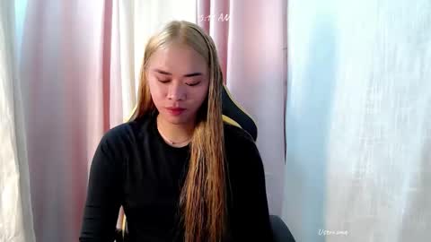 Snapshot of seductive_zyra chatting on 21, 5, 2026 seductive_zyra online show from 21, 5, 2026