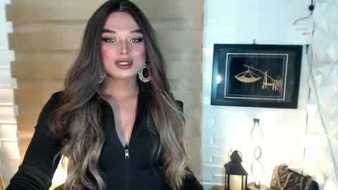 Deluxe online show from 17, 2, 2025