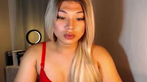 Deluxe online show from 16, 9, 2025