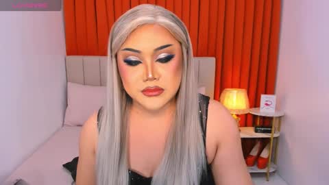 Natalie Mefford online show from 10, 3, 2025