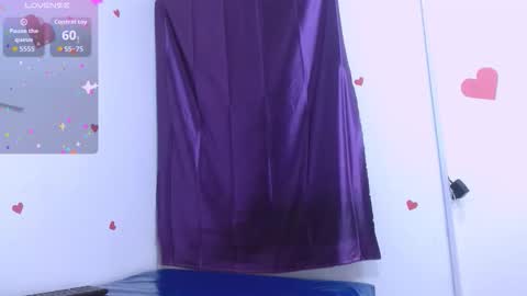 Estefany online show from 2, 11, 2025