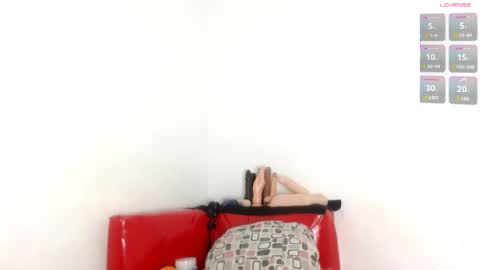 Estefany online show from 17, 4, 2026