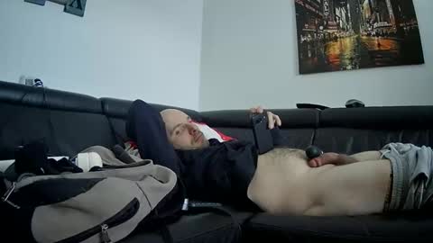 Sebastian online show from 1, 2, 2025