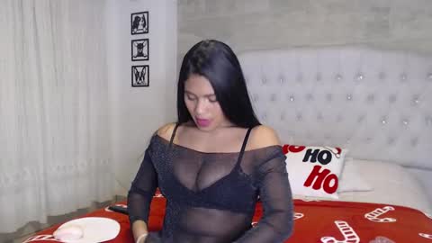 Snapshot of seleena__ chatting on 11, 1, 2025 seleena__ online show from 11, 1, 2025