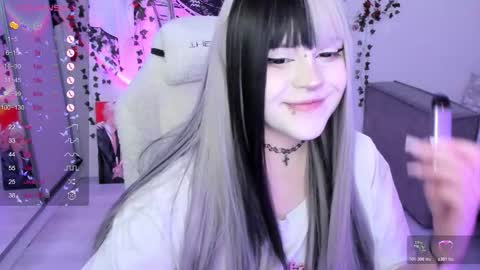 Selena  online show from 23, 11, 2025