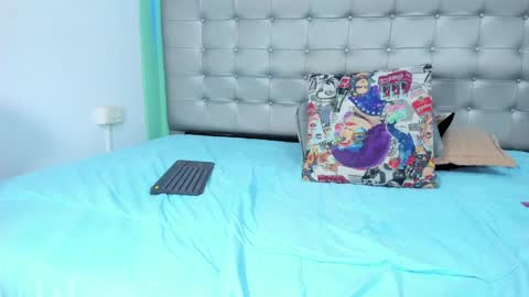 Snapshot of selena_castillo chatting on 15, 1, 2025 Selena online show from 15, 1, 2025