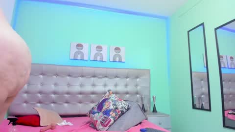 Snapshot of selena_castillo chatting on 16, 1, 2025 Selena online show from 16, 1, 2025