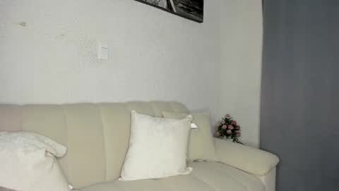   online show from 5, 3, 2026