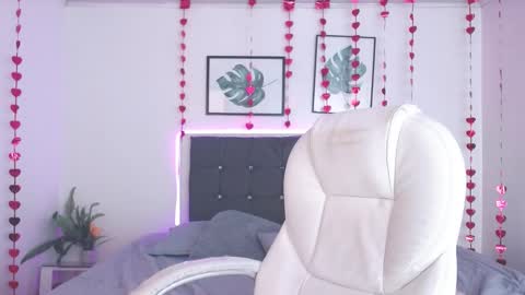 Selena online show from 12, 3, 2025