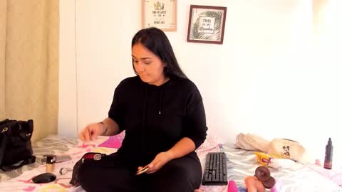 Karen online show from 8, 1, 2026