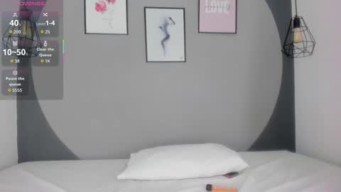 Snapshot of selena_monroy chatting on 30, 9, 2025 Selena online show from 30, 9, 2025