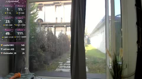 Selena online show from 14, 2, 2025