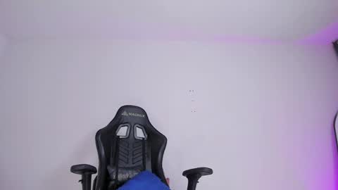 selena roberts online show from 7, 4, 2026