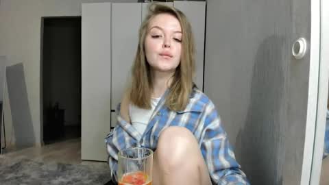 selenagentle online show from 14, 5, 2026