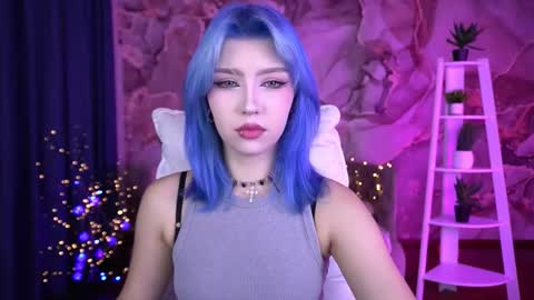 selenairis online show from 5, 11, 2025