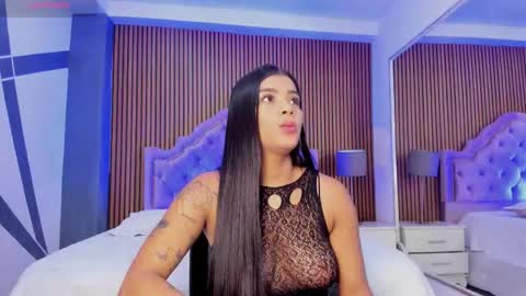 selenastonne online show from 12, 9, 2025