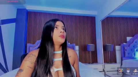 selenastonne online show from 30, 9, 2025