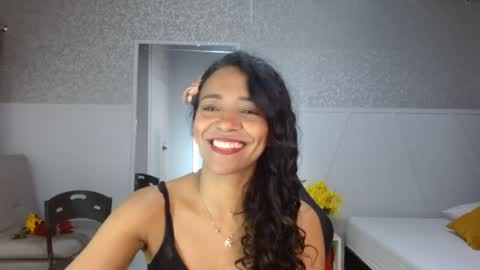 Snapshot of selene_bubble chatting on 16, 4, 2026 Selene online show from 16, 4, 2026