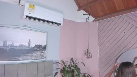 Selene online show from 18, 9, 2025