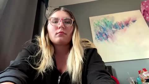 Selene online show from 7, 10, 2025