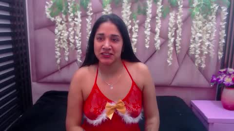 selenerose69 online show from 2, 12, 2025