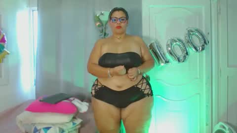 Snapshot of selenna1 chatting on 13, 9, 2025 Selenna1 online show from 13, 9, 2025