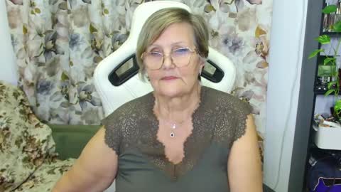 Selenna online show from 7, 1, 2025