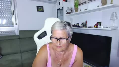 Selenna online show from 17, 6, 2026