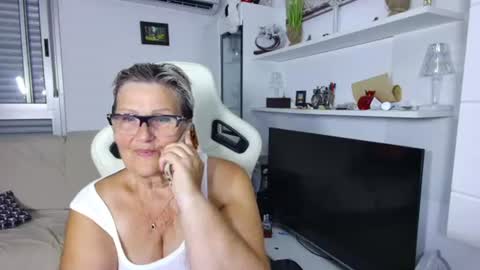 Selenna online show from 2, 7, 2026