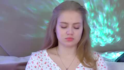 SelinSwarovski online show from 5, 10, 2025