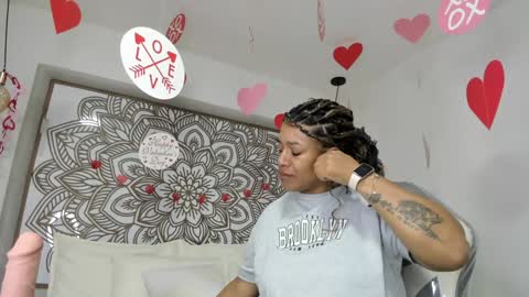 Selket online show from 4, 2, 2025