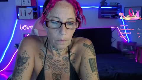 Selvaggia Del Caribe online show from 14, 10, 2025